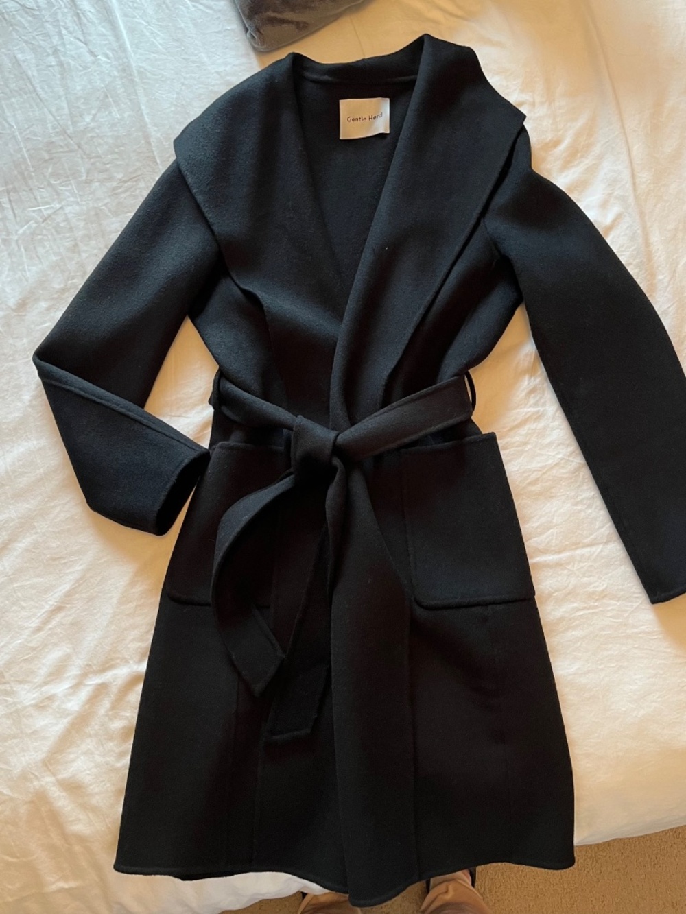 NWOT Gentle Herd 100% Wool Belted Wrap Coat - Black, Large - Picture 5 of 7